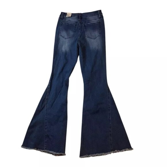 NWT YMI Jeans Gigi High Rise Fit To Twisted Flare Frayed Blue Womens Size 5/27 - Picture 5 of 9